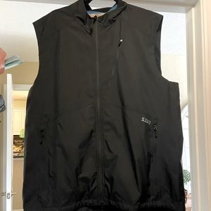 CASCADIA WINDBREAKER PACKABLE VEST